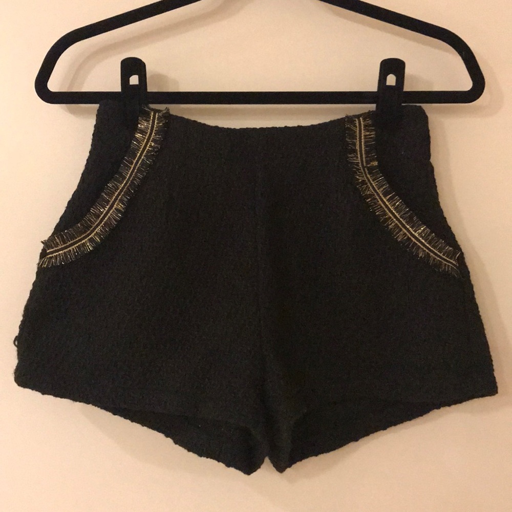 Button Embellished Fringe Trim Blazer & Shorts Set - Picture 7 of 8